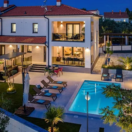 Villa Polaris By Guide