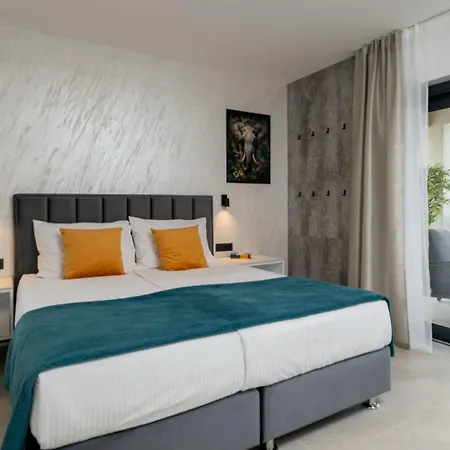 Villa Polaris By Guide *