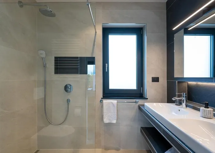 Вілла Polaris By Guide Пула